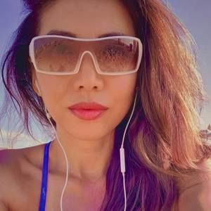 Meet your Posher, Mimi